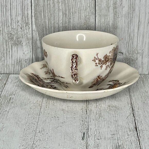 Vintage Johnson Brothers Staffordshire The Old Mill Tea Cup and Saucer Set - Picture 2 of 11